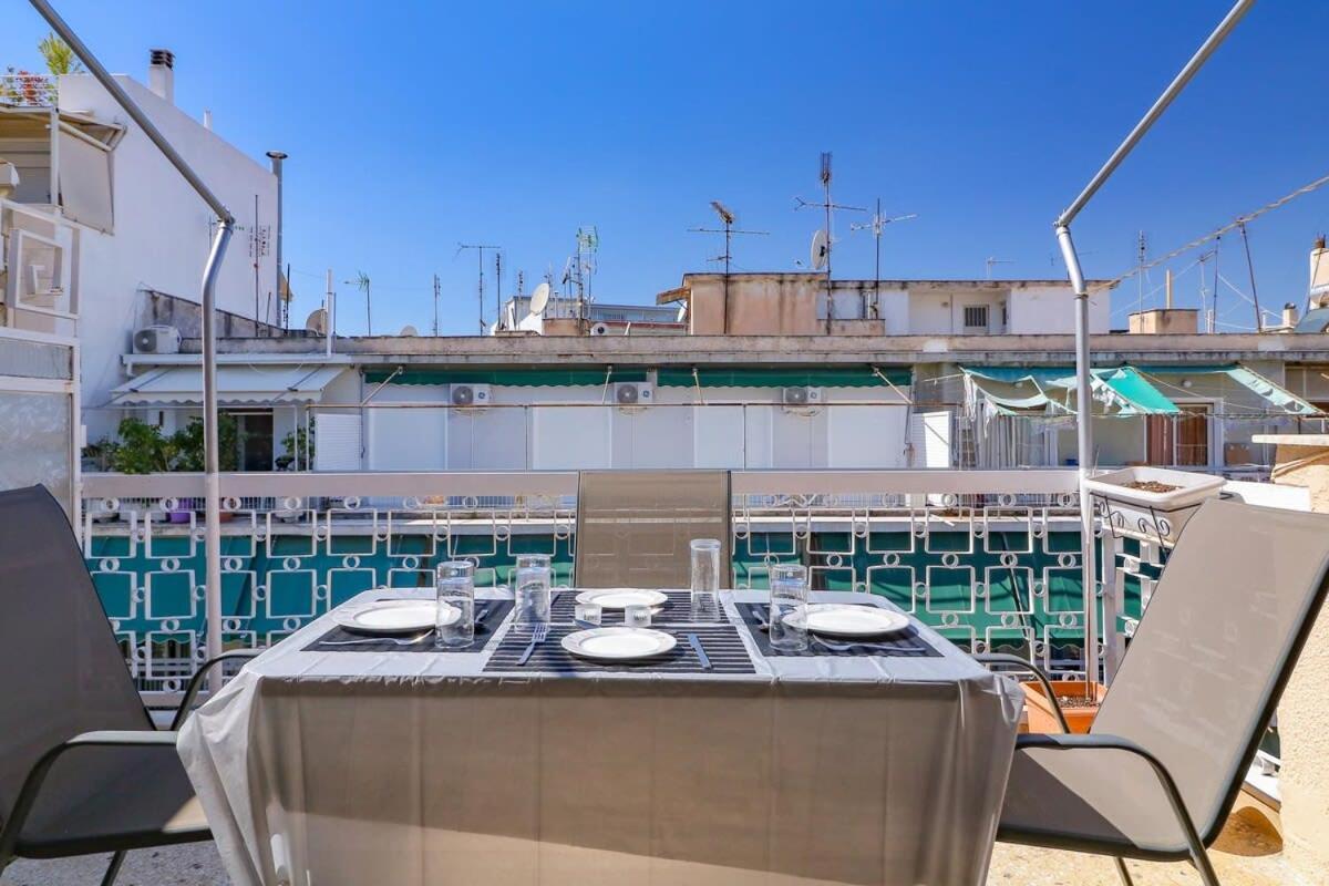 Topfloor Central Apt With Urban Views,3' To Metro Athen Exterior foto