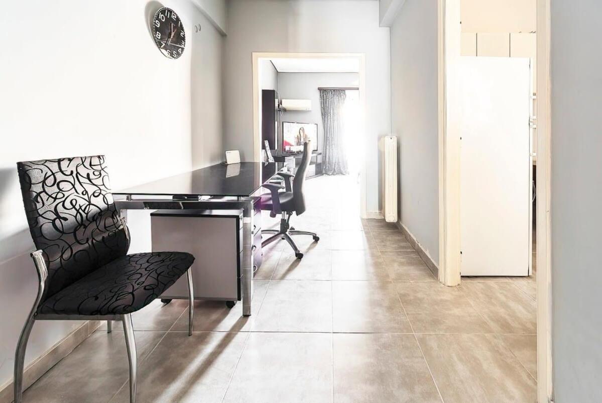 Topfloor Central Apt With Urban Views,3' To Metro Athen Exterior foto